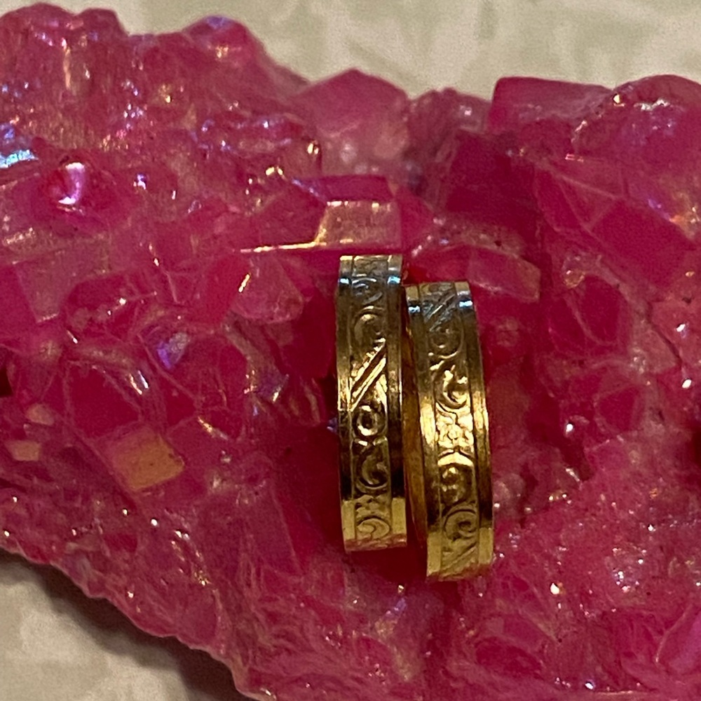 Vintage Ornate Gold Filled Screw Back Earrings #7648 ❤️‍🔥